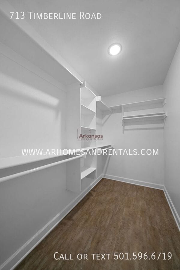 Building Photo - 713 Timberline Rd