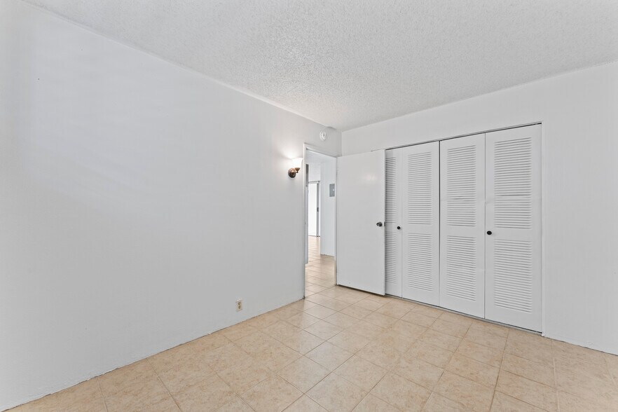 Second bedroom - 95-2031 Waikalani Pl