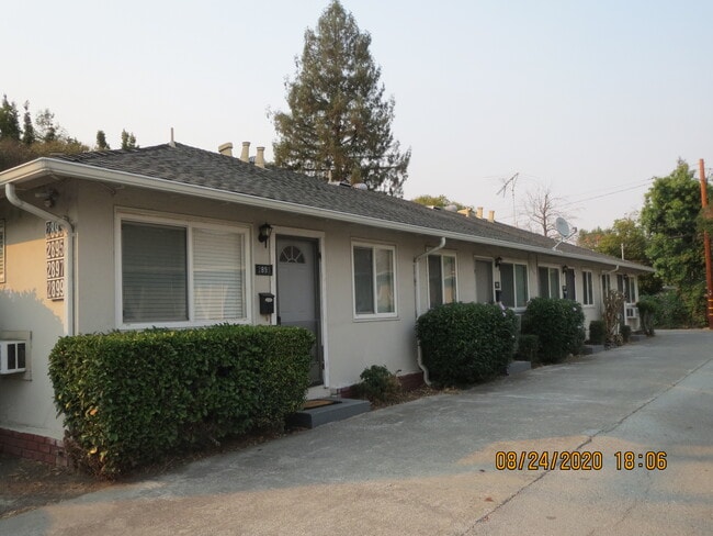Building Photo - 2893 Alma St