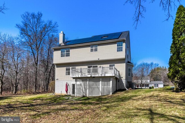 Building Photo - 8375 Mitzy Ln