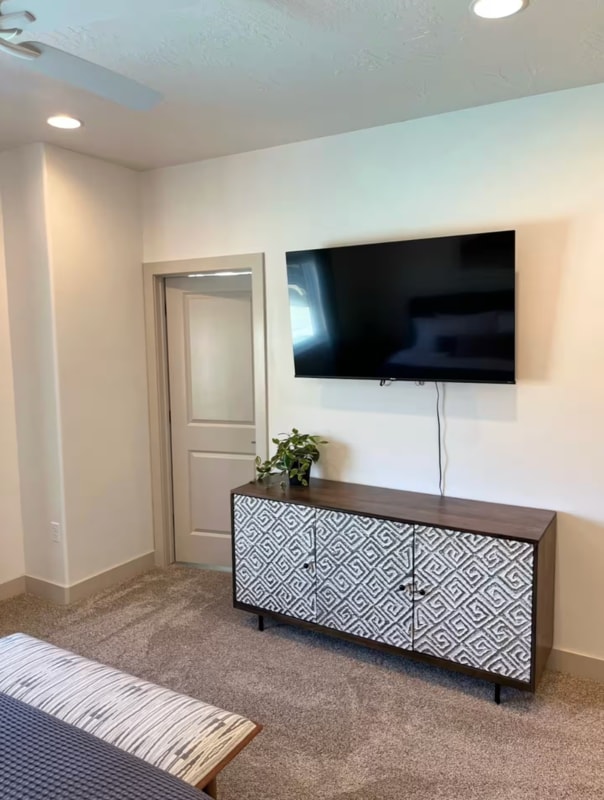 Building Photo - 960 Heritage Dr