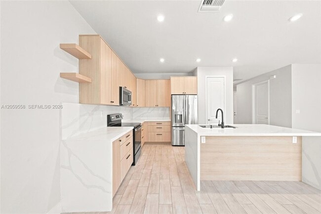 Building Photo - 23206 SW 108th Ave