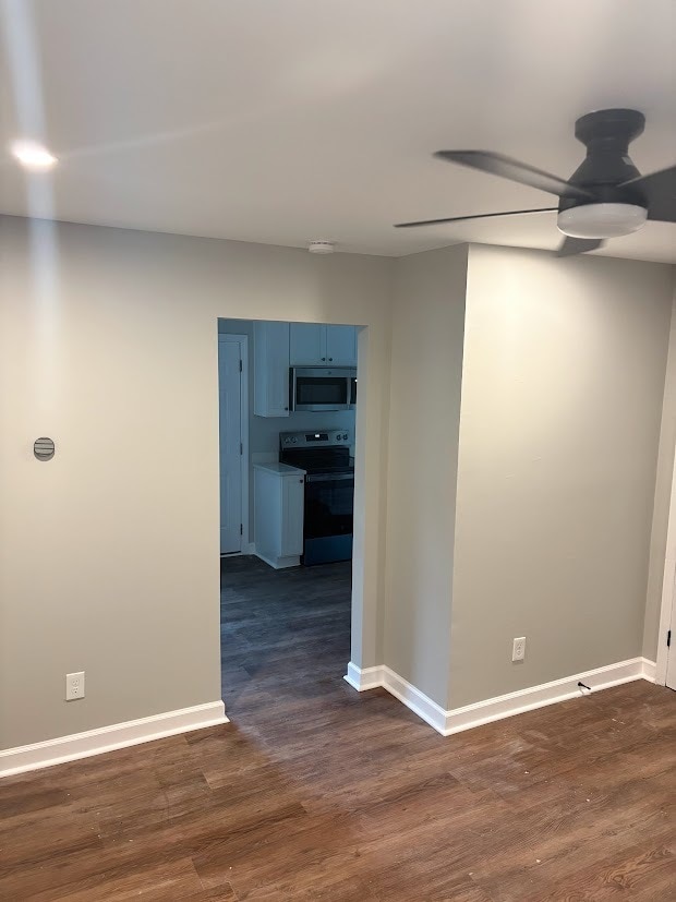 Living Room - 212 S Turner Ave