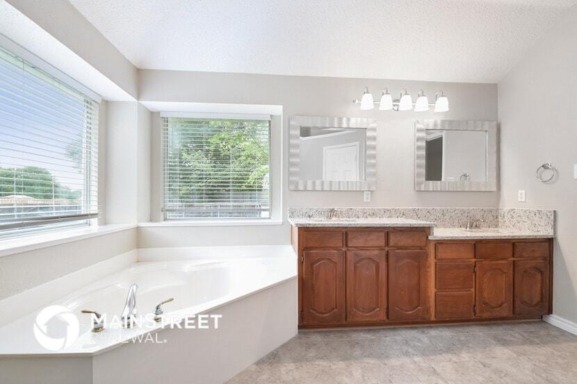 Building Photo - 845 Bear Branch Ct