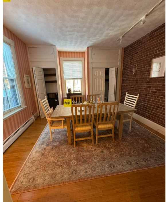 Building Photo - 437 Marlborough St