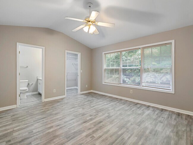 Building Photo - 1465 Maple Valley Ct