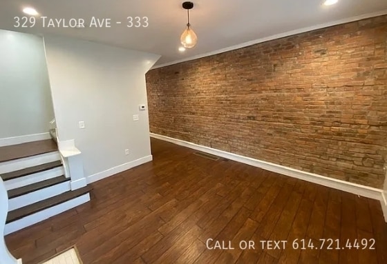 Building Photo - 329 Taylor Ave