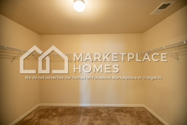 Building Photo - 3333 Grove Landing Cir