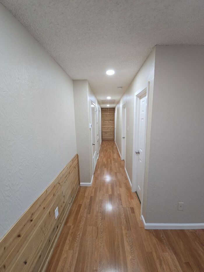 Building Photo - 309 Denton Ct