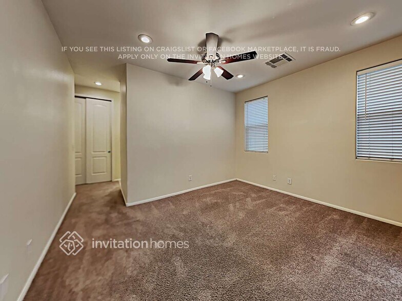 Building Photo - 765 Feather Ridge Dr