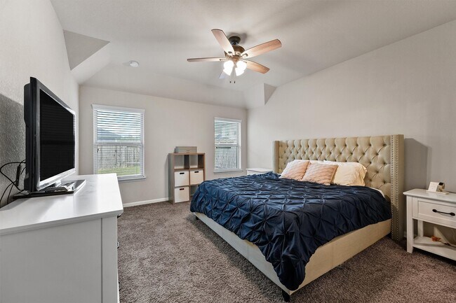 Building Photo - 12410 Lake Portal Dr