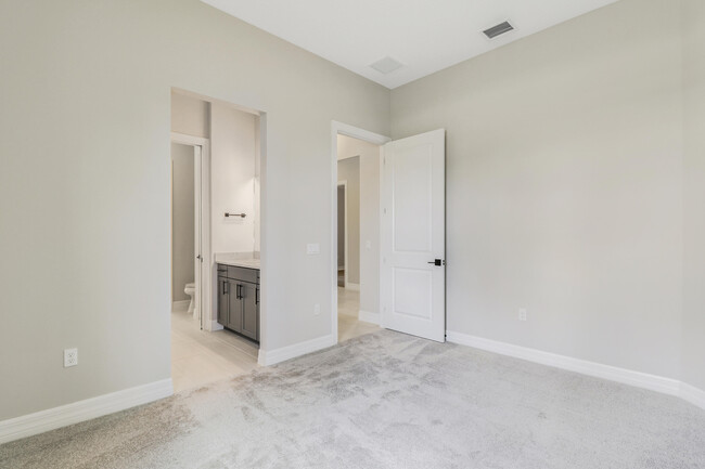 Building Photo - 10778 Stellar Cir