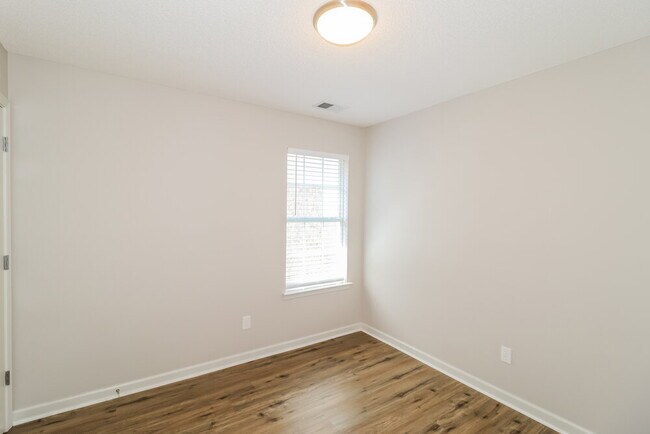 Building Photo - 7896 Allen Ridge Ln