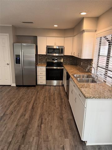 Building Photo - 1262 Valencia Ln