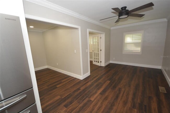 Building Photo - 3006 Vine St