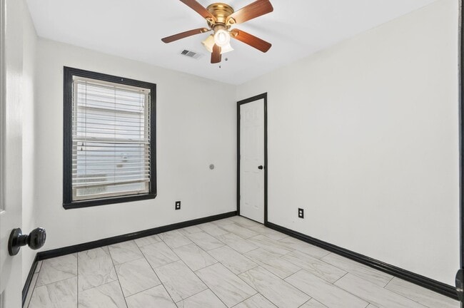Building Photo - 11742 Green Coral Drive