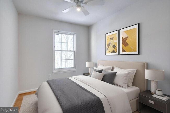 Building Photo - 5809 Waterdale Ct