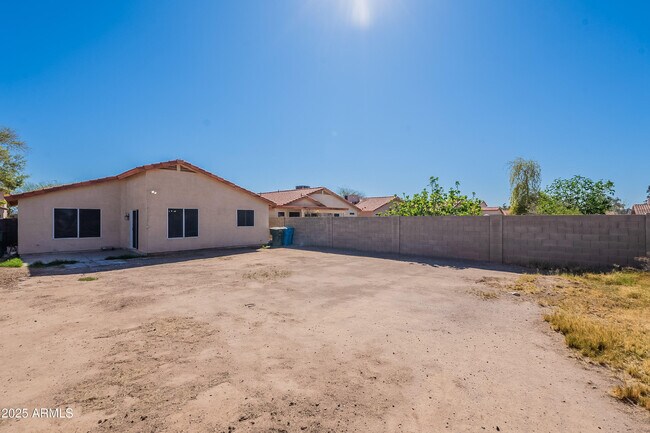 Building Photo - 4545 N 67th Ave