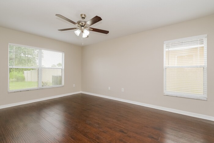 Building Photo - 7266 Lumber Port Dr