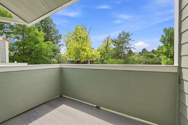 Building Photo - $1,340.95 with $300 off the first month's rent, 2 Beds - 1 Bath, Condoi in Aurora with Wall A/C!