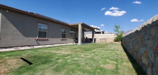 Building Photo - 7420 Eagle Vista Dr