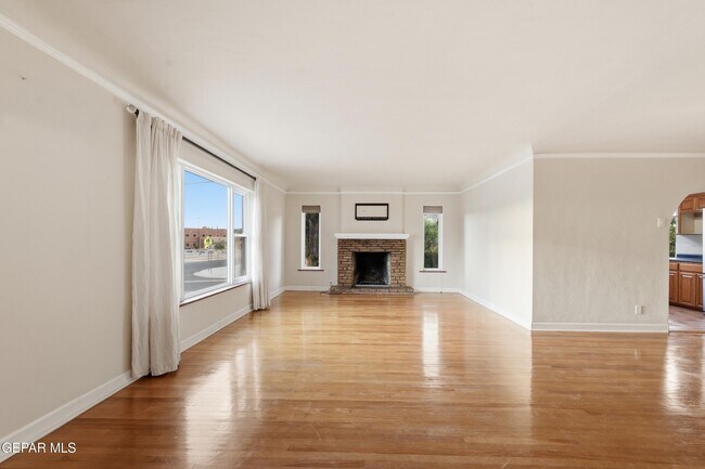 Building Photo - 3224 N Stanton St