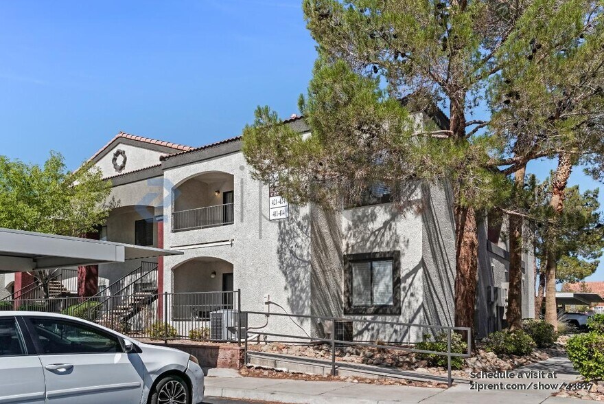 Primary Photo - 950 Seven Hills Dr