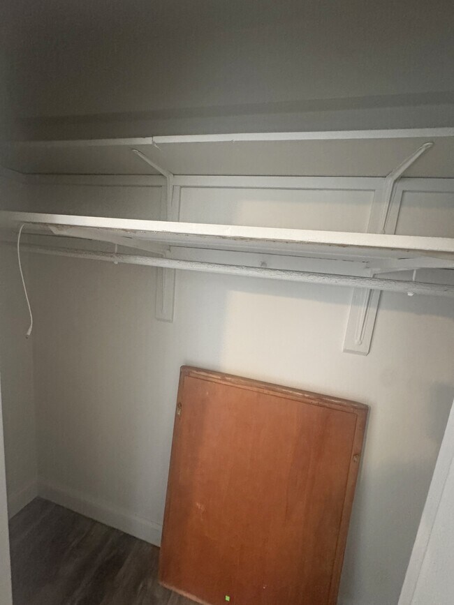 Building Photo - 3901 Tunlaw Rd NW