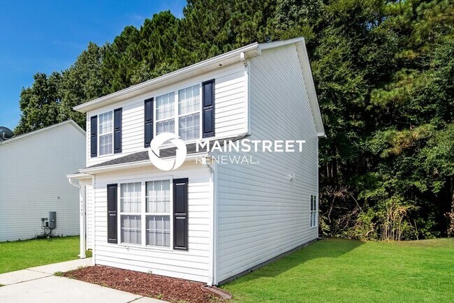 Building Photo - 3 Bedroom Pet-Friendly Home in Raleigh, NC with Main Street Renewal