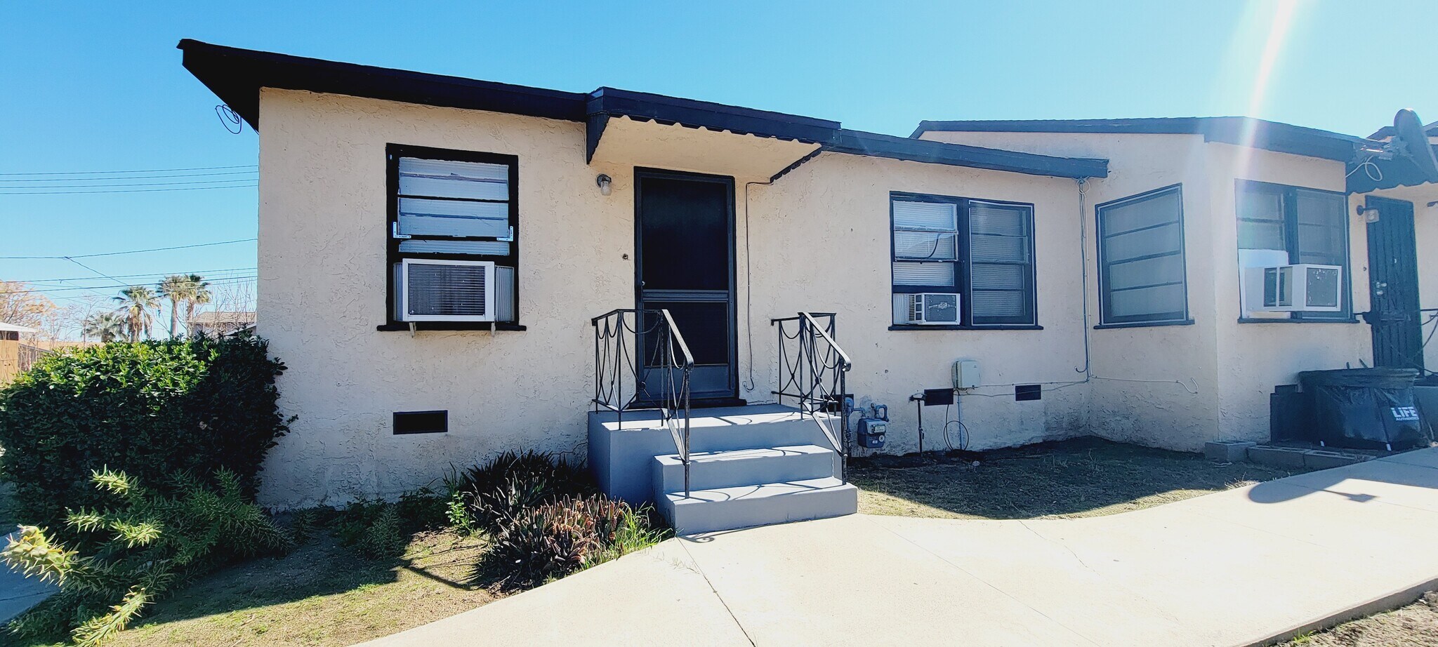 Building Photo - 16911 Glenetta Way