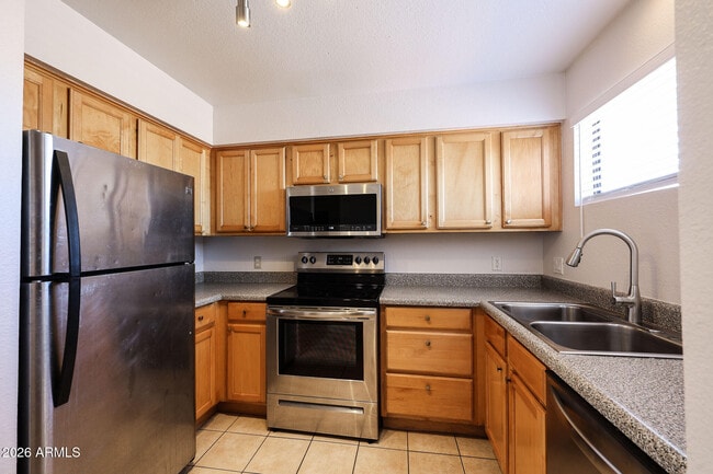 Building Photo - 11640 N 51st Ave