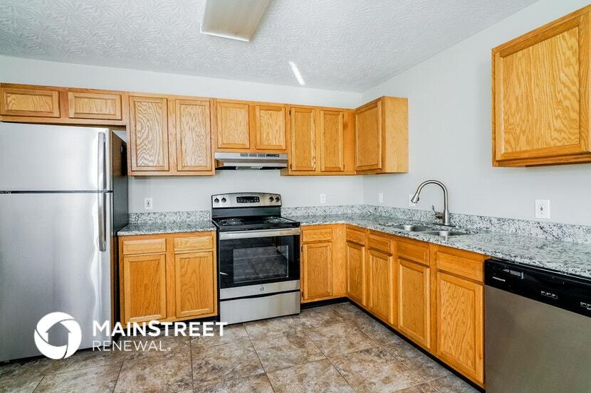 Building Photo - 375 Clover Cove Dr