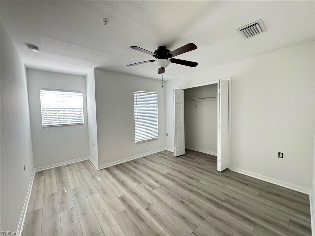 Building Photo - 9093 Gervais Cir