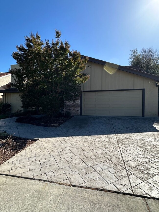 Primary Photo - Almaden Home, great area, ready for move in!