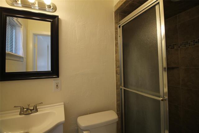 Building Photo - 3504 Bahamas Dr