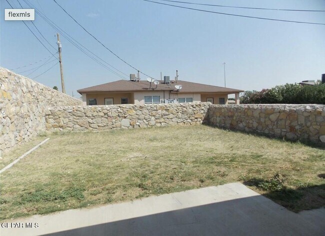 Building Photo - 4212 Titanic Ave