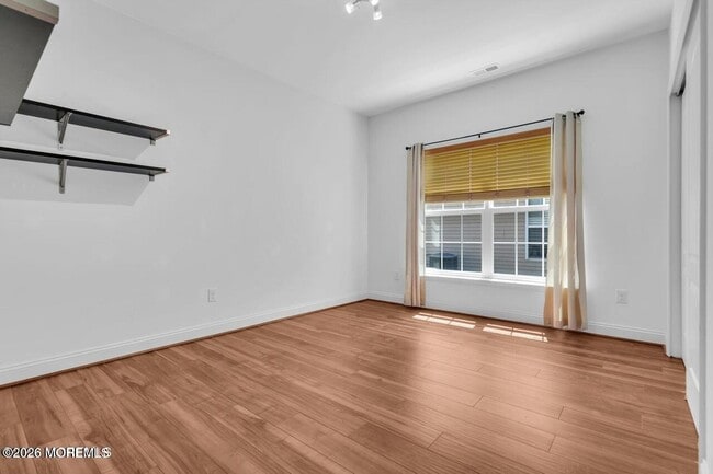 Building Photo - 356 Grande Blvd