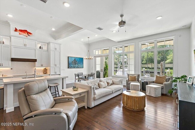 Building Photo - 14350 Marina San Pablo Pl