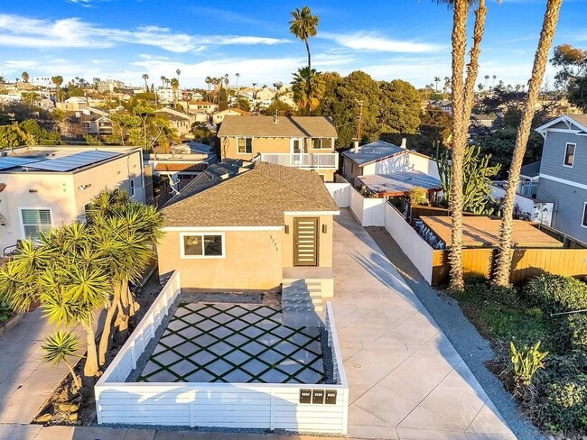 Building Photo - Beautiful Modern Home in the heart of North Park/Hillcrest/University Heights