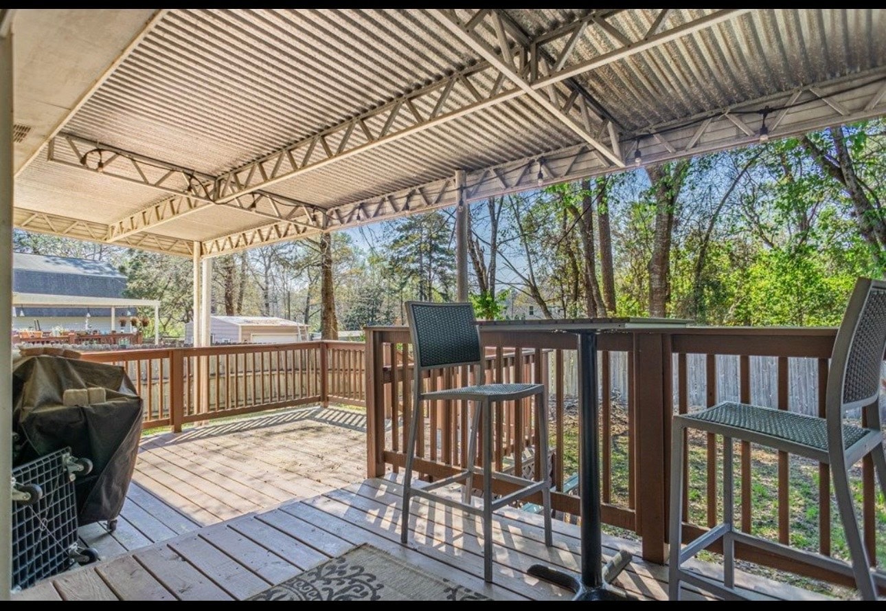 Building Photo - 5240 Spinnaker Ct