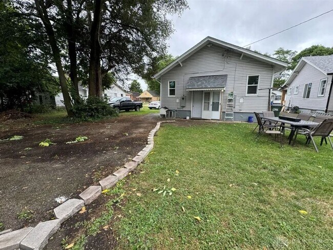 Building Photo - Osmond Duplex
