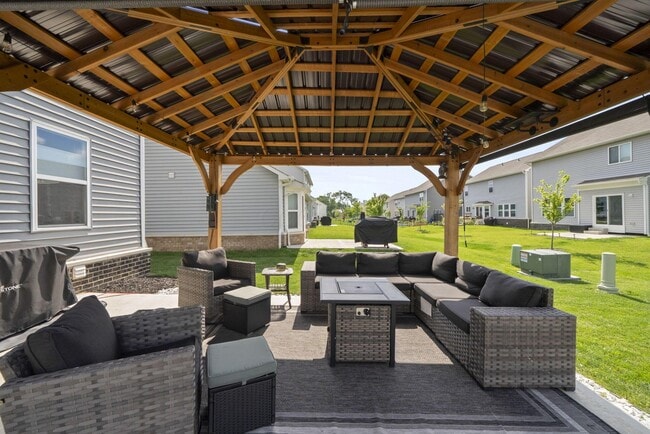 Building Photo - 1059 Honeycomb Ln
