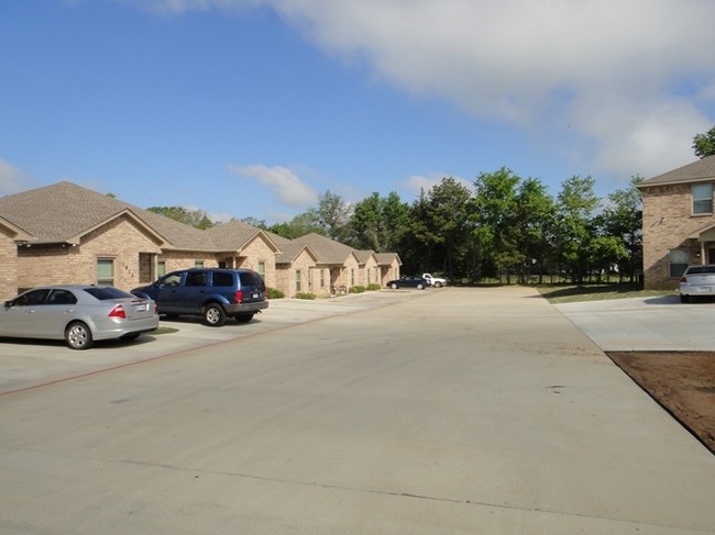 3 BR/2 BA duplexes - Bradford Creek