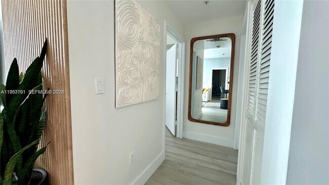 Building Photo - 79 SW 12th St