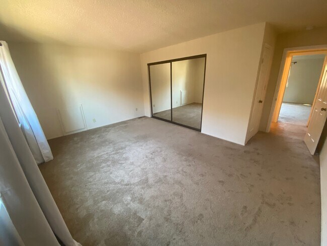 Building Photo - 4932 Buckboard Way