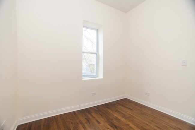 Building Photo - 1524 S 51st Ct