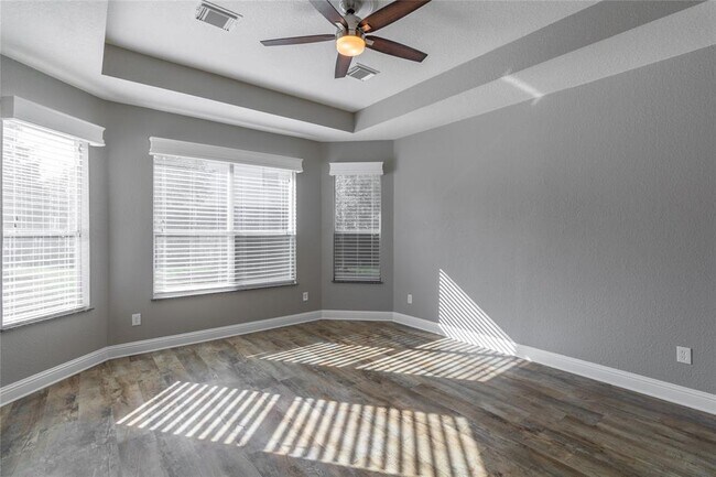 Building Photo - 20851 Cottage Cove Ln