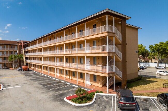 Primary Photo - Venetia Villas