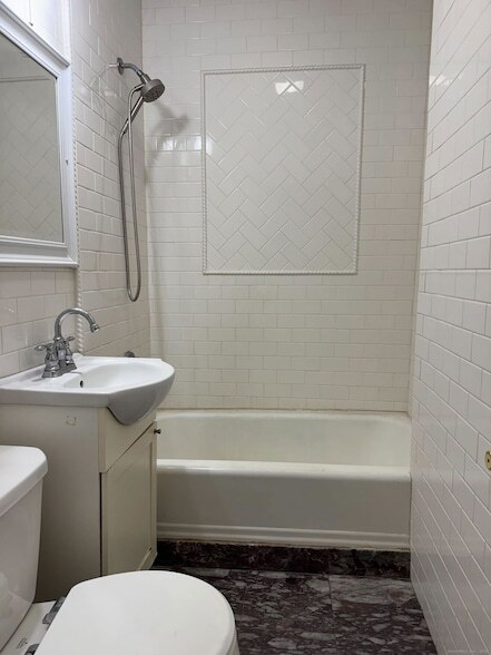 Building Photo - 1503 State St