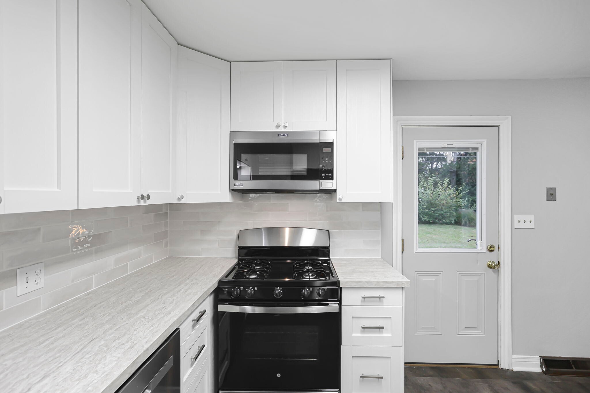 Building Photo - 1062 Oberlin Dr